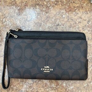 Coach Signature Black and Brown Wristlet